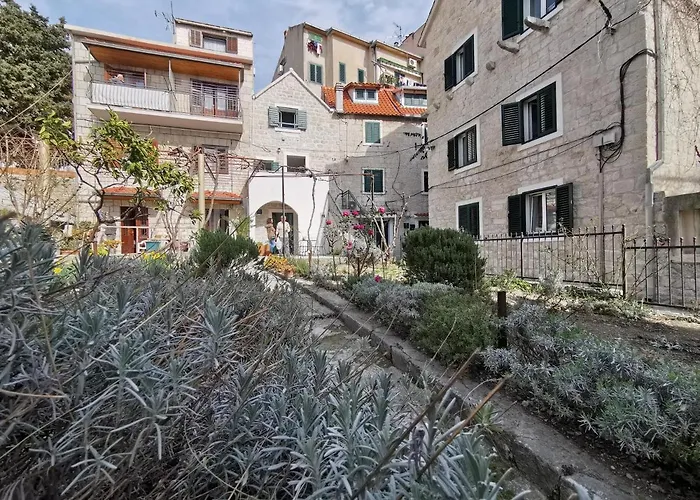 Apartament Fjaka Boutique *