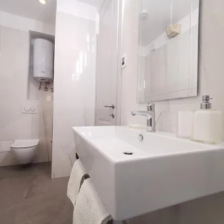 Lejlighed Fjaka Boutique